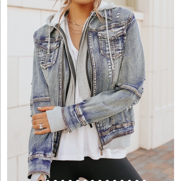 Magnolia Boutique Jean Jacket - Picture 3 of 5